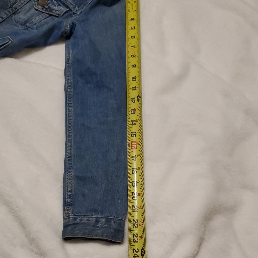 Levi's Classic Blue Jean Jacket - Picture 10 of 10